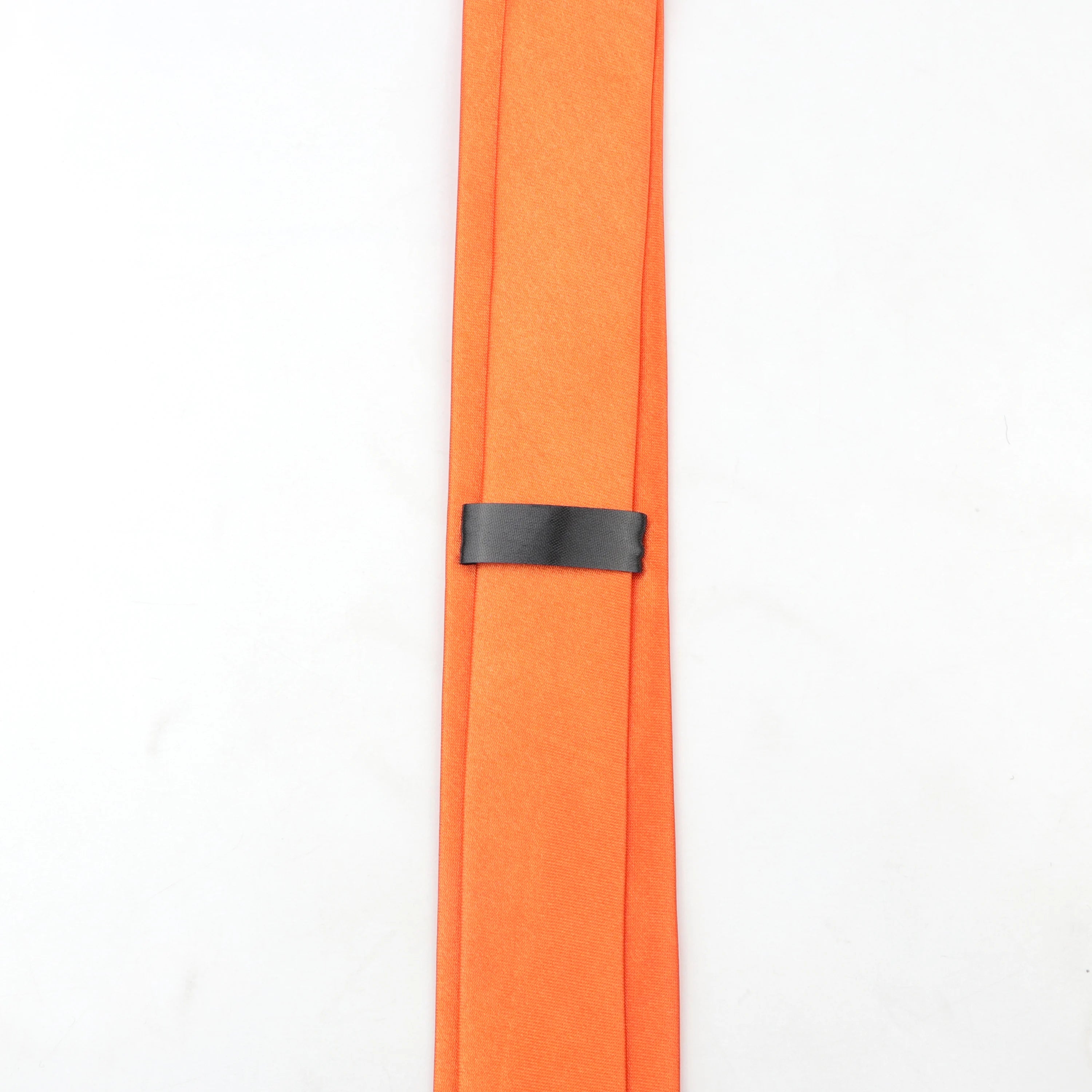Cà vạt nam thời trang, màu sắc đa dạng, chất liệu polyester - Daisan Mart