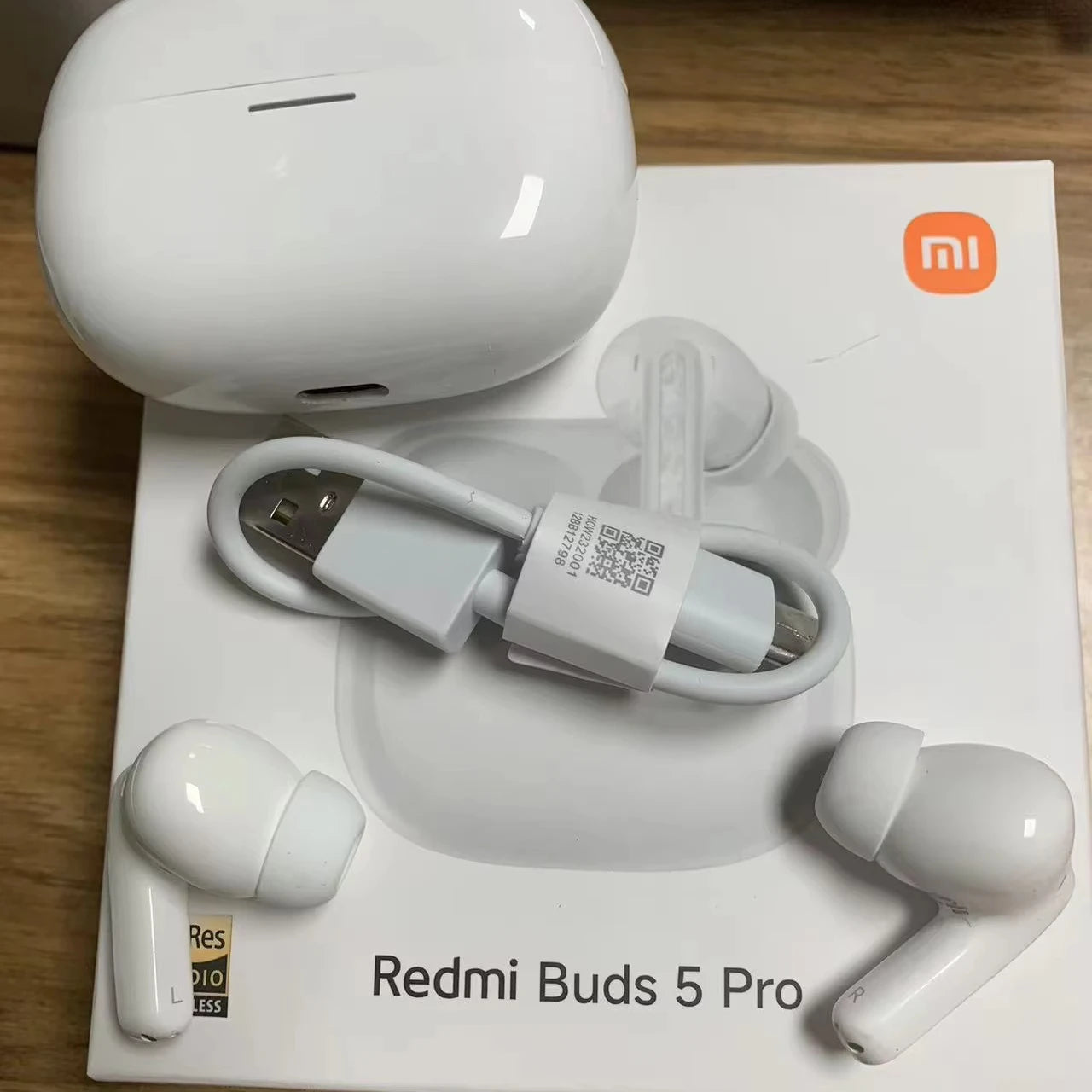 Redmi Buds 5 Pro - Super Fast Wireless Gaming Headset