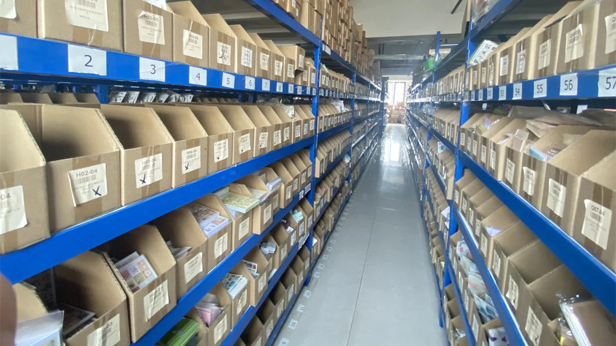 20pieces/pack Journal Material and Romantic Same Frame Series Retro Hollow Frame Material Hand Account Paper 6 Models