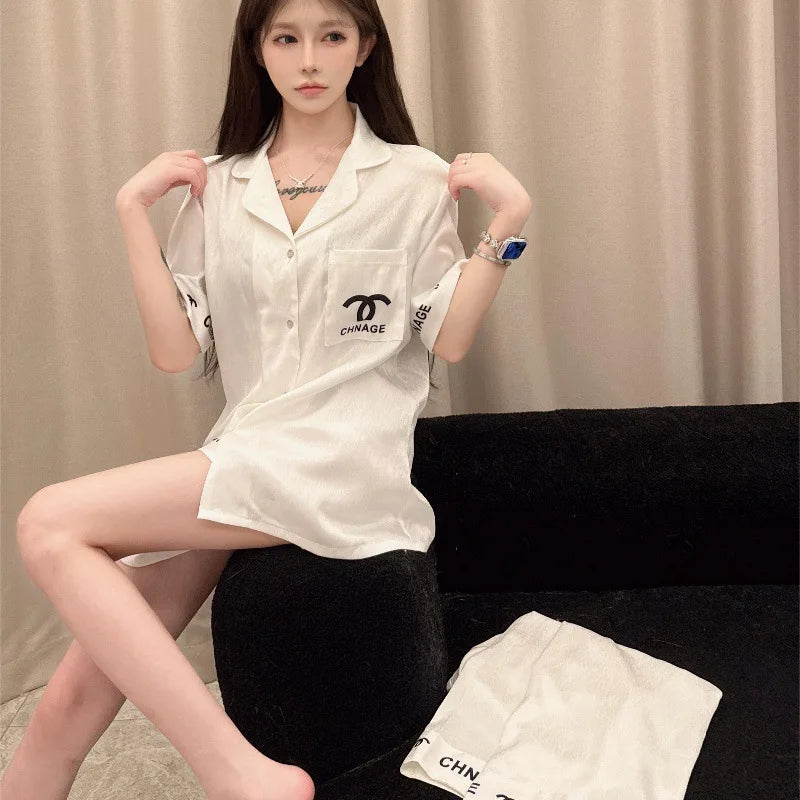 Bộ Ngủ Hè Nữ SAMWESTART Lụa Mát Thư Giãn 3 Món - Daisan Mart