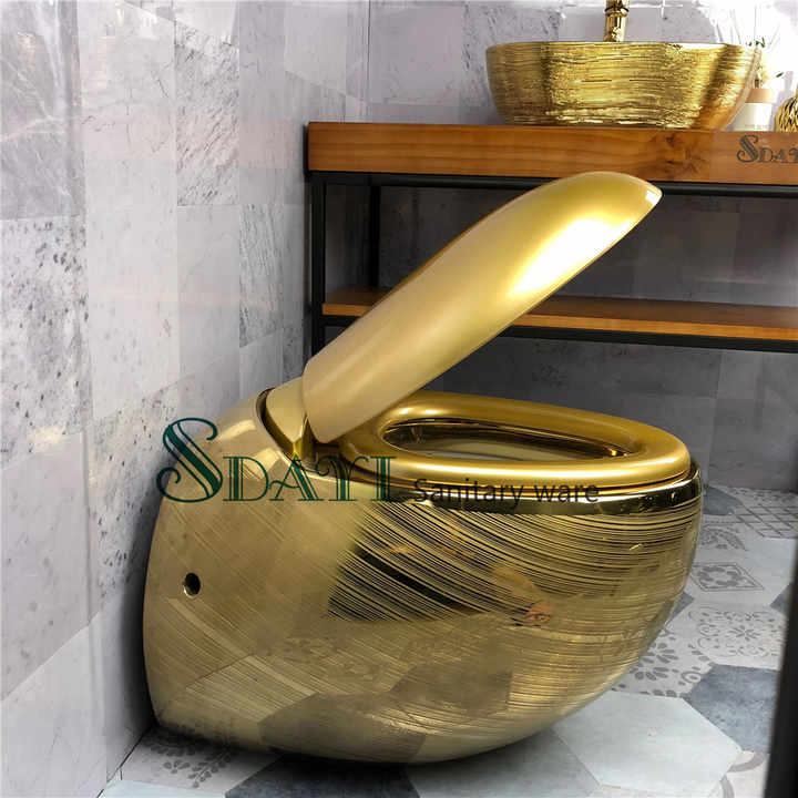 SDAYI Royal Royal Luxury Egg Shape Wall Mounted Toilet Gold Plated Ceramic With Cistern 