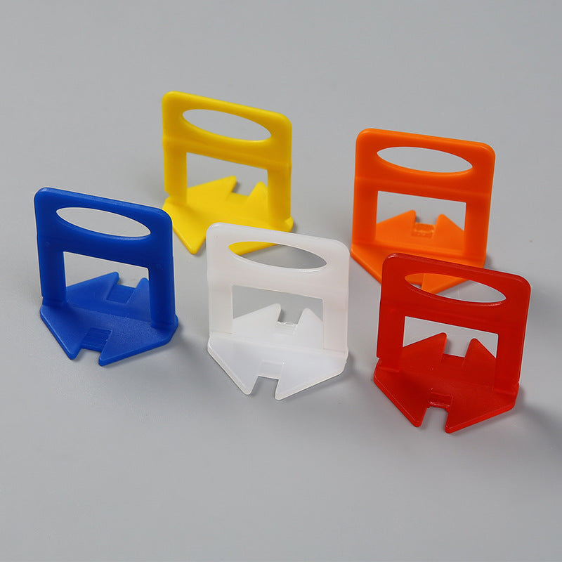 Good quality plastic tile leveling clamps and wedges 