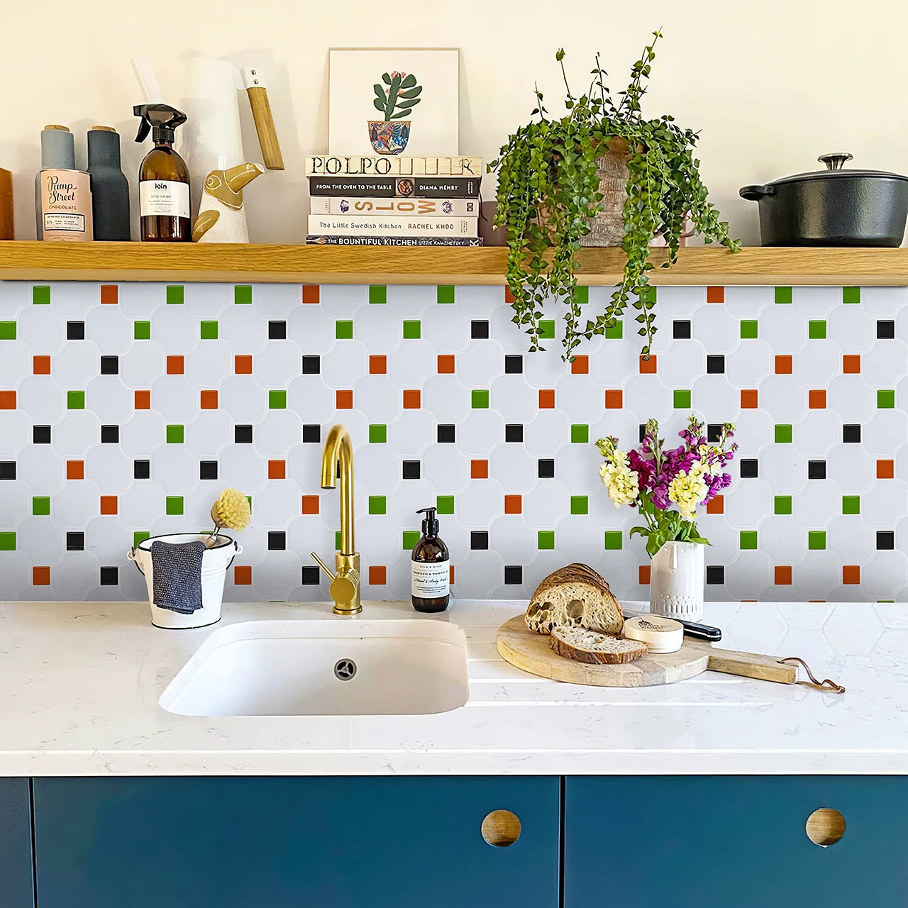 3D PVC wall panels are waterproof and fireproof, easy to stick