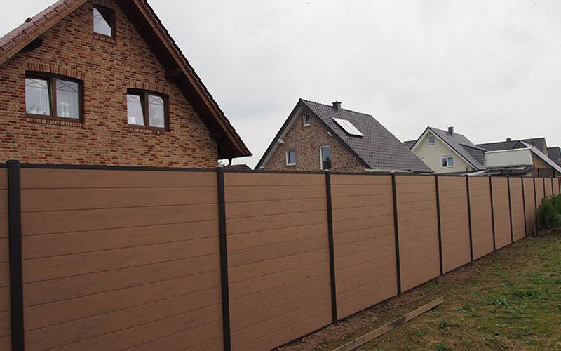 Composite wood fence gate is easy to install, privacy for garden 