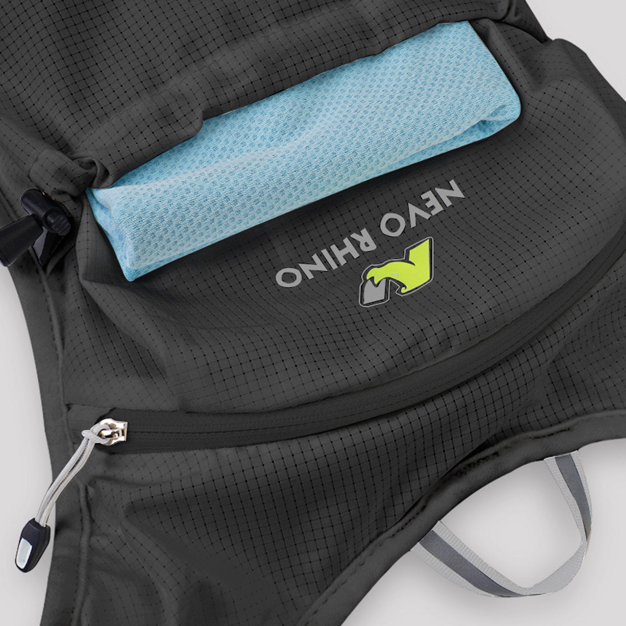 New design outdoor vest with 1.5L water bag 