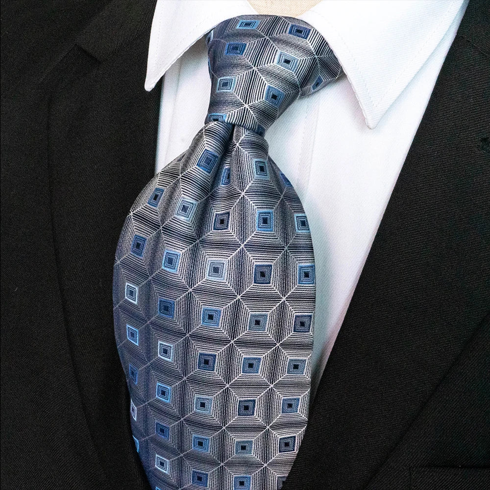 Cà vạt lụa nam họa tiết caro cổ điển thủ công