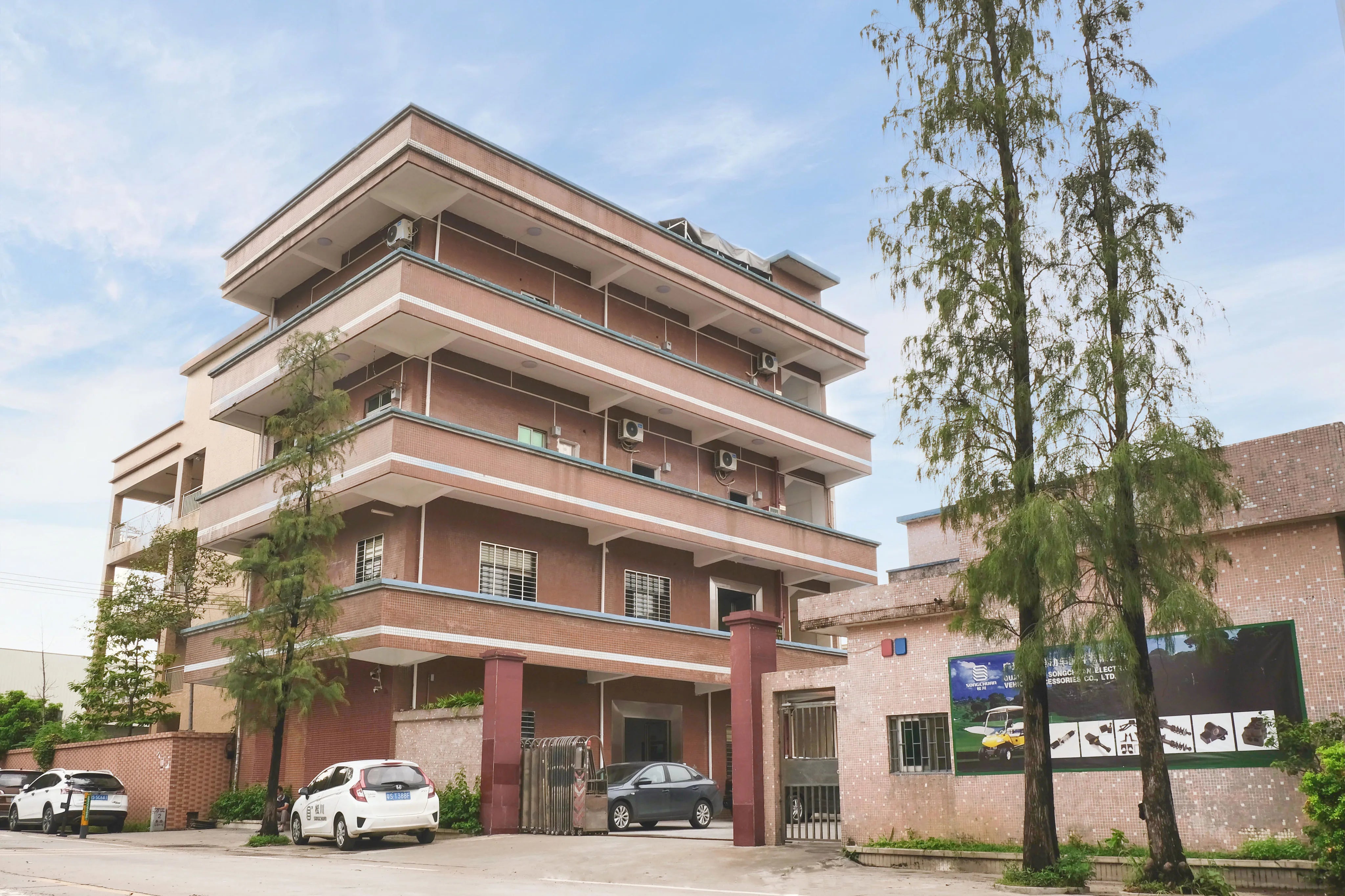 Set of 4 8 Inch SS Wheel Covers for EZGO Yamaha Golf Carts