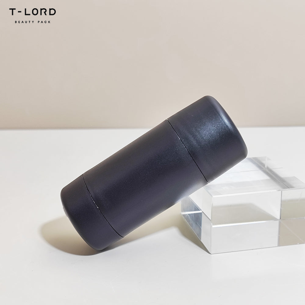 Factory wholesale cute plastic empty lipstick/balm tube cylindrical shape with screw cap,custom logo,for kids 