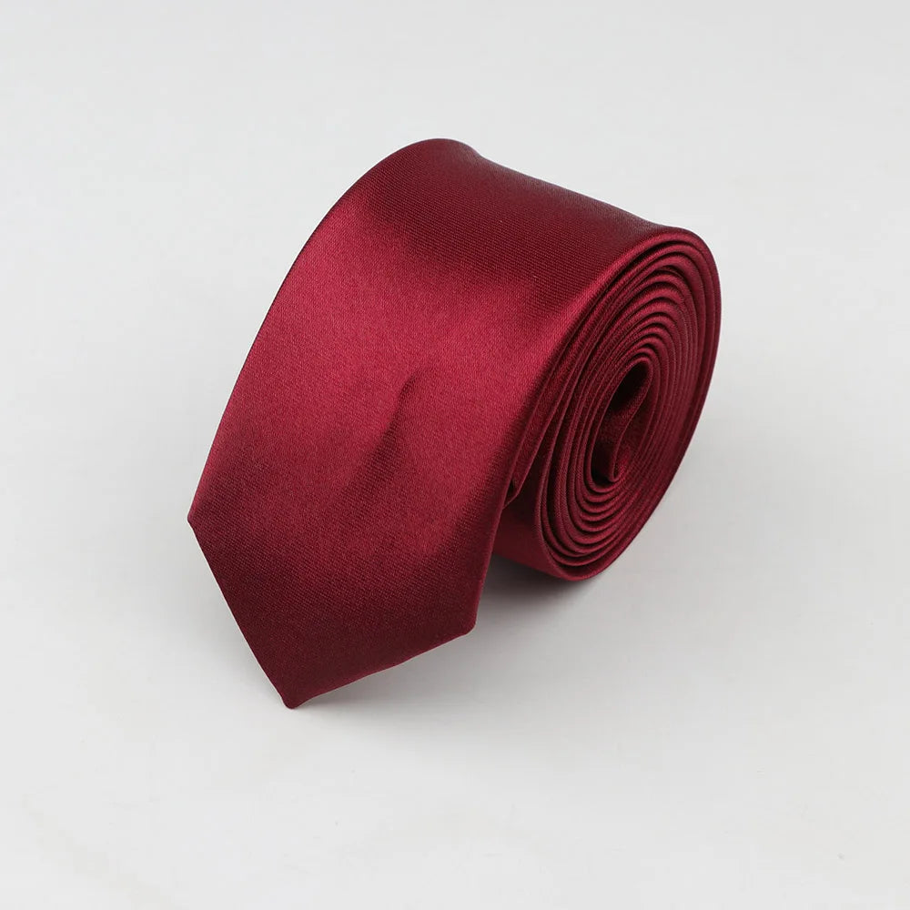 Cà vạt nam thời trang, màu sắc đa dạng, chất liệu polyester - Daisan Mart
