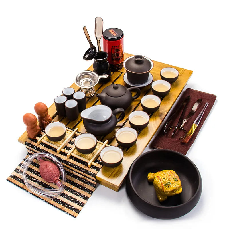 Khả Năng Trà: Khay Gỗ Truyền Thống Kèm Ấm Chén Tử Sa