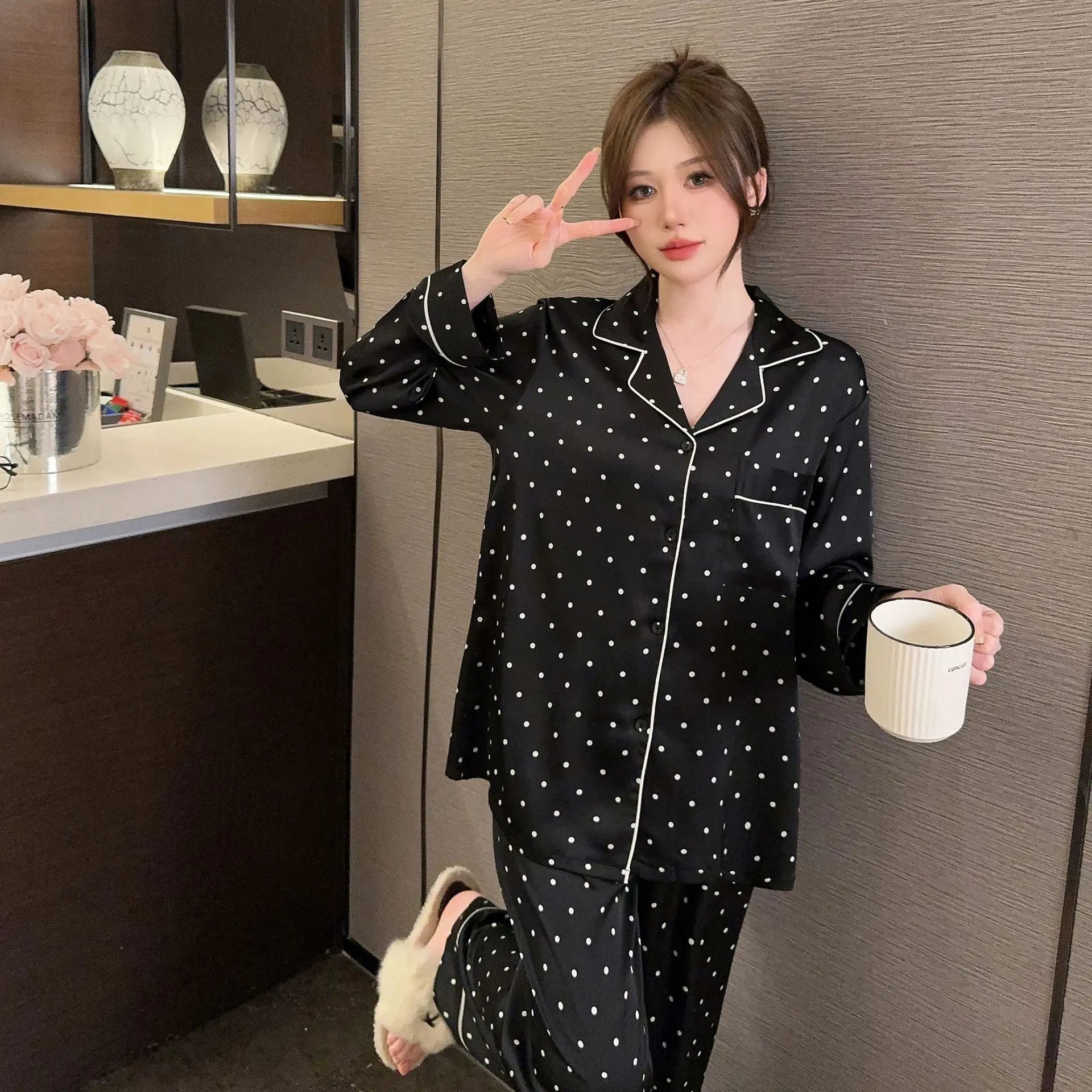 SamweStart 2024 high-end polka dot cold silk pajamas