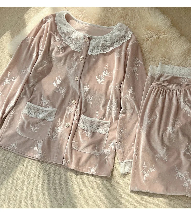 Bộ Đồ Ngủ Nhung Vàng Nữ Công Chúa SAMWESTART