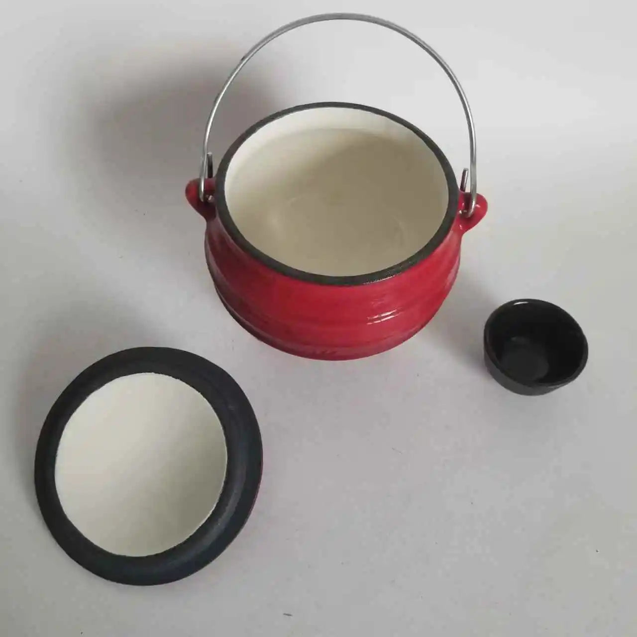 3-Legged Enameled Cast Iron Pot for Outdoor Cooking Multi-Function