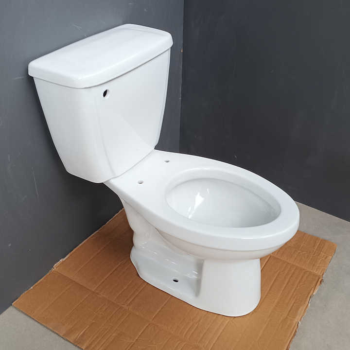 Wholesale Comode two-piece water-saving toilet for bathroom