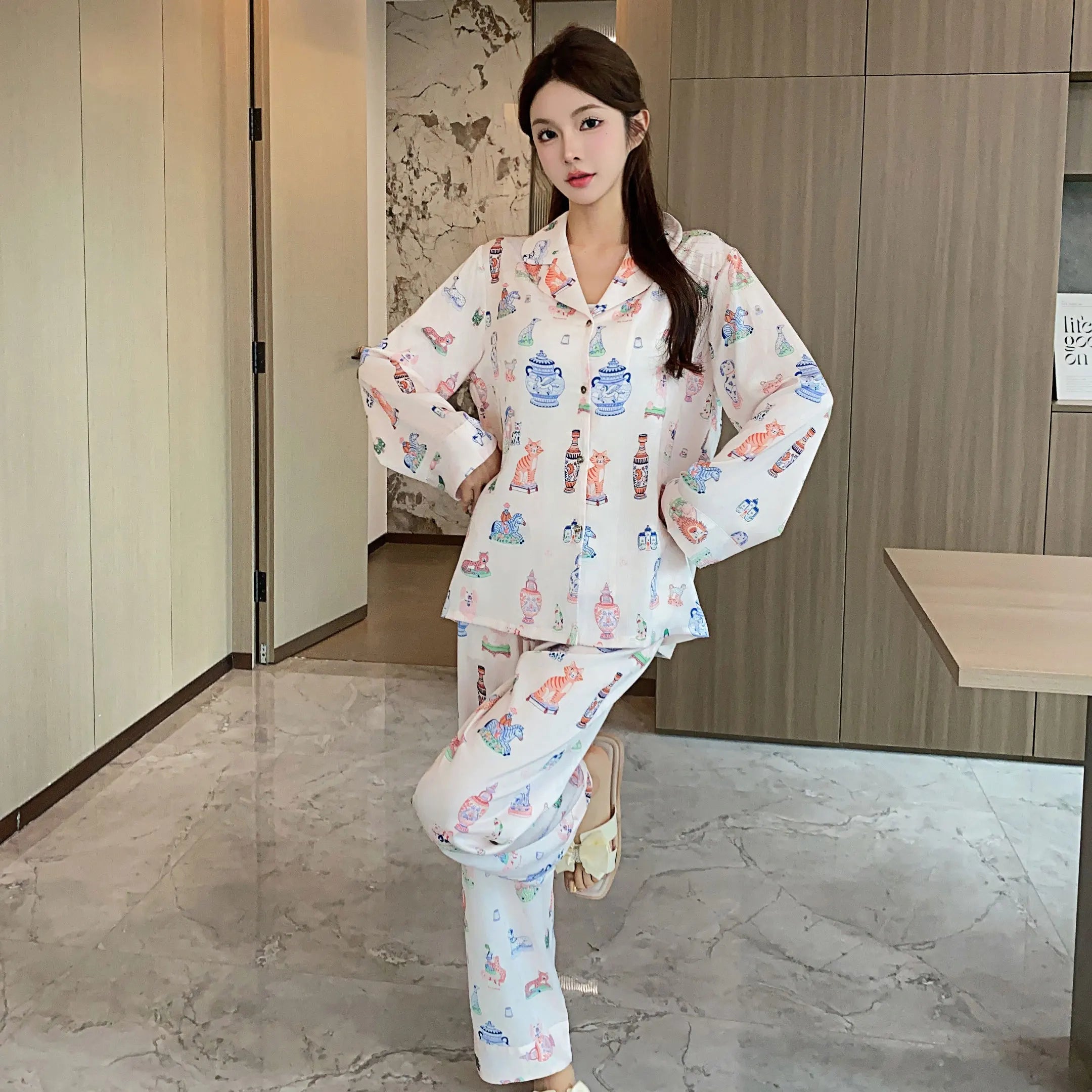 Women's Spring 2024 Pajamas - Pink Silk Printed Pattern