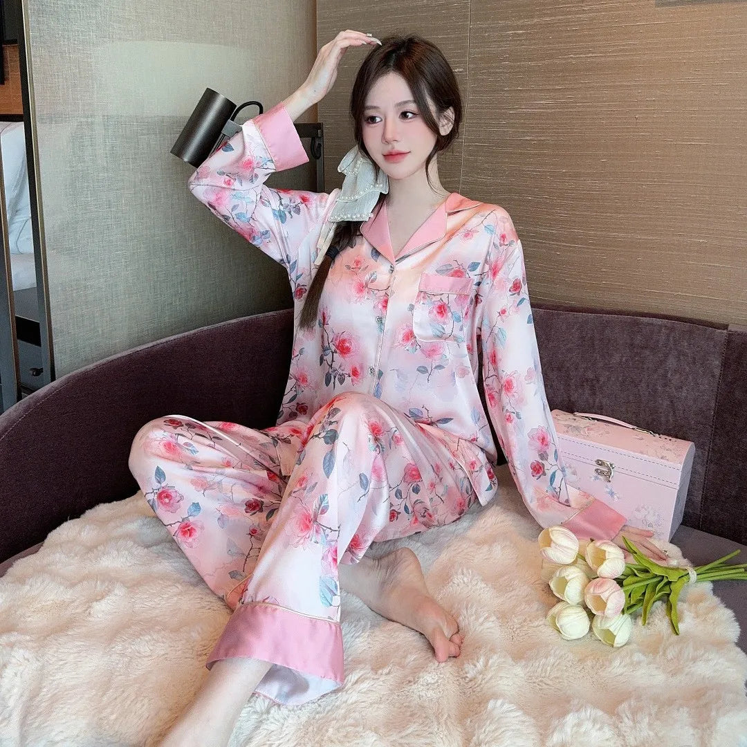 Women's Autumn Elegant Silk Pajamas New Printed