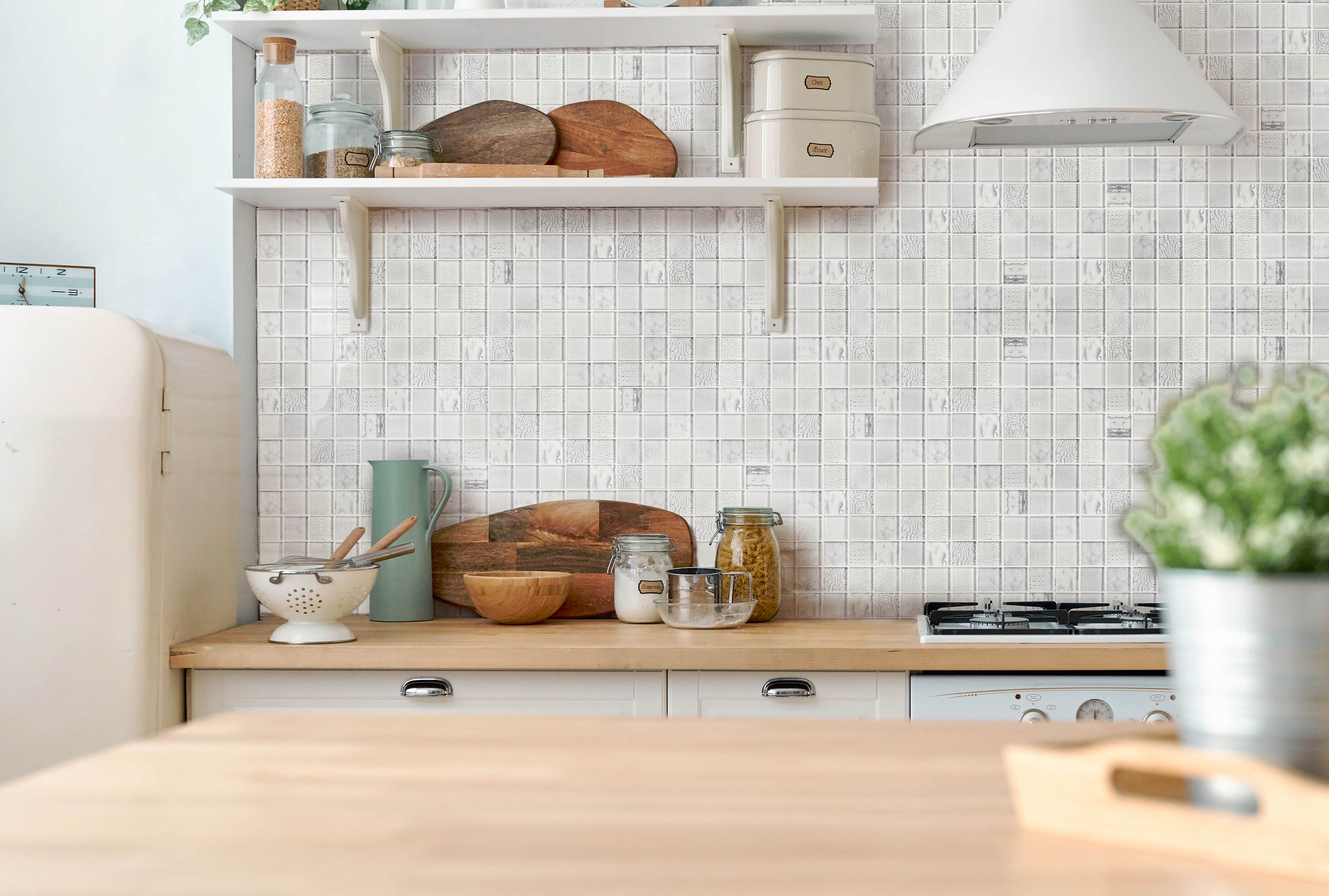 48x48x8mm modern glass mosaic tiles digital printed wild animal pattern wood grain style for kitchen, bathroom, living room, outdoor 