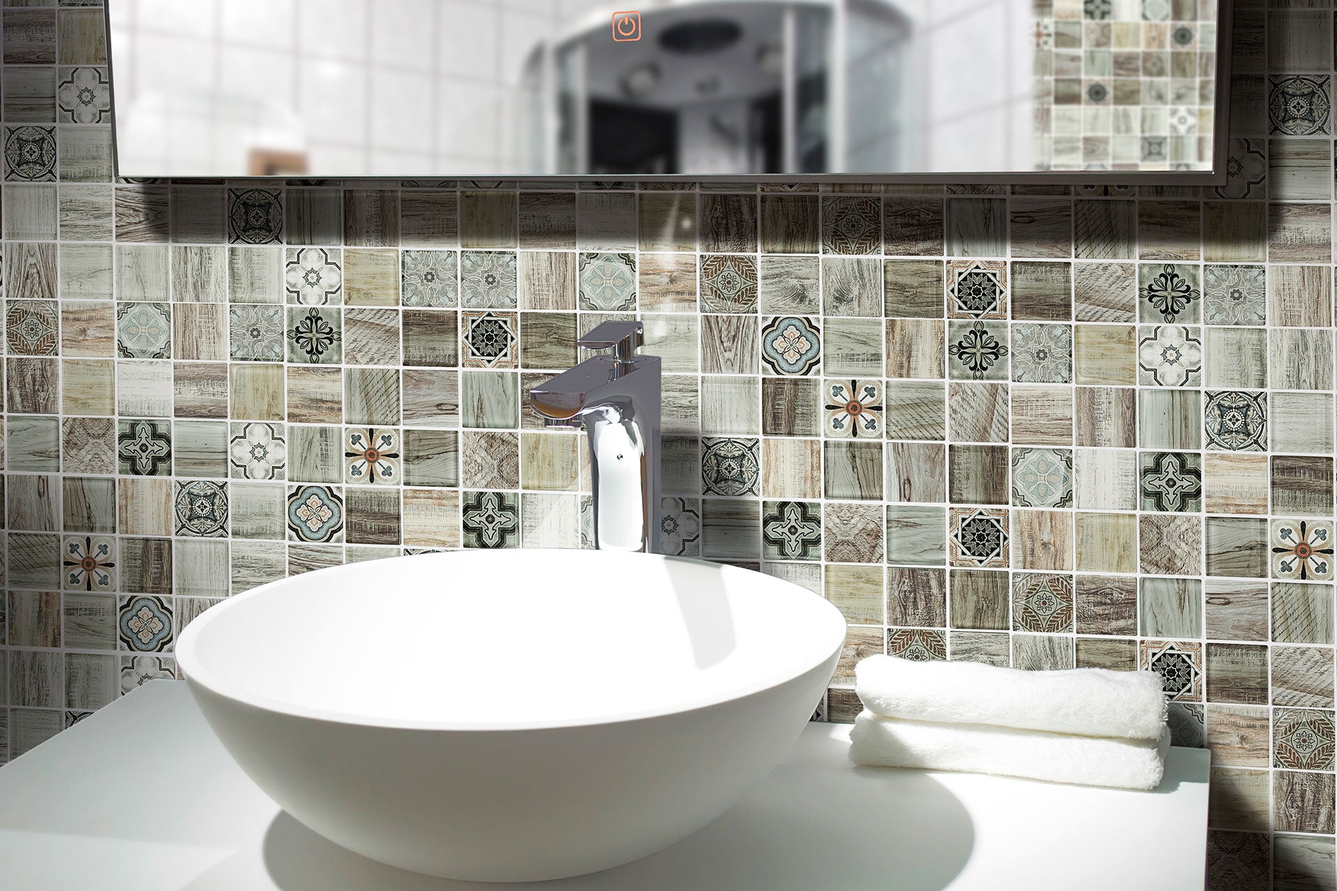 Modern style inkjet printed crystal wood glass mosaic wall tiles for kitchen, bathroom, living room, wooden floor design 