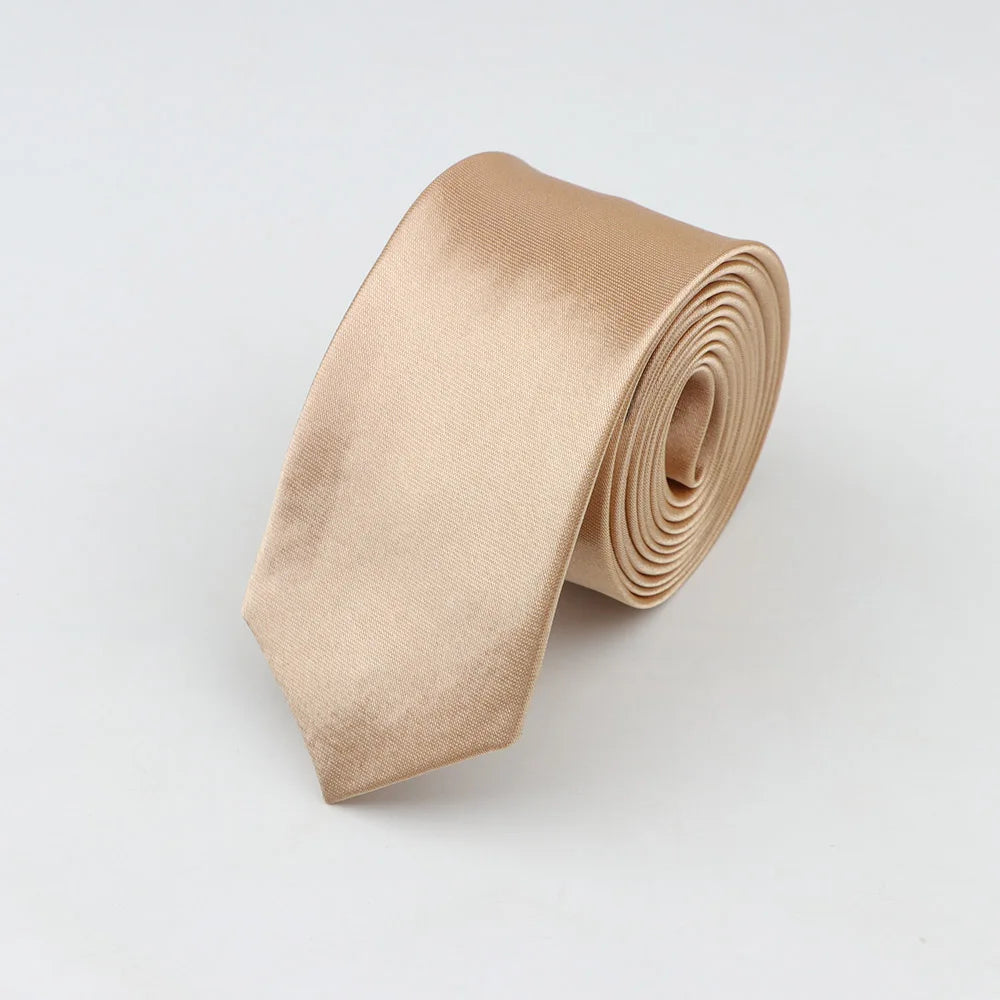 Cà vạt nam thời trang, màu sắc đa dạng, chất liệu polyester - Daisan Mart