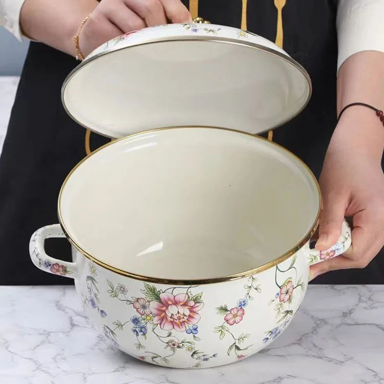 Set of 4 High-Quality Enamel Pots - For Family Kitchens