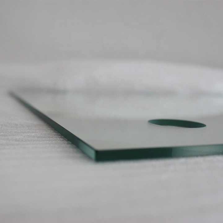 5mm super white lacquered glass 