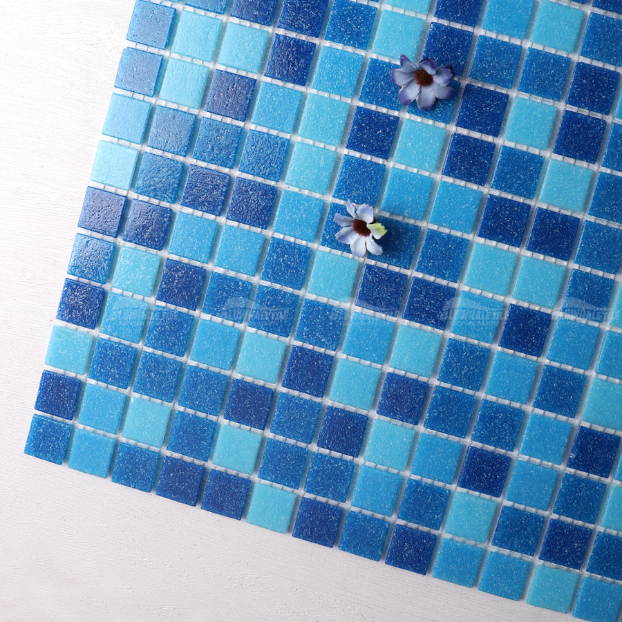Free Sample OEM Supplier Iridescent Crystal Glass Mosaic Tiles Green Blue Sea Water Swimming Pool Floor Wall Tiles 