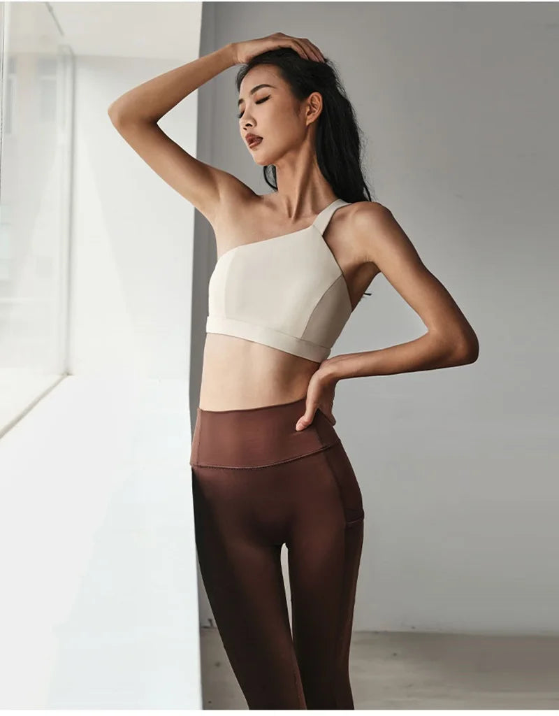 Cloud Hide Sexy Backless Women's Sports Bra for Gym Yoga