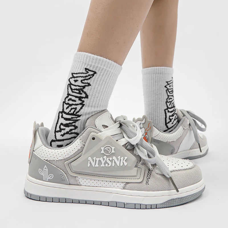 Custom Fashion Skateboarding Shoes Original Designer Logo Unisex Classic Flat Shoes Casual Walking Man Sneaker