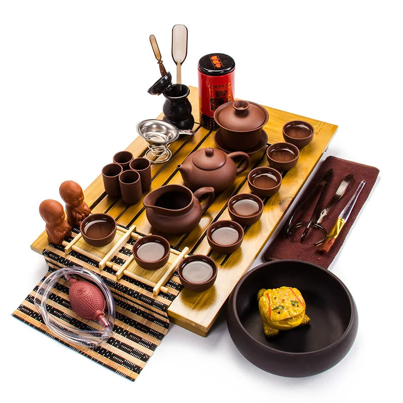 Khả Năng Trà: Khay Gỗ Truyền Thống Kèm Ấm Chén Tử Sa