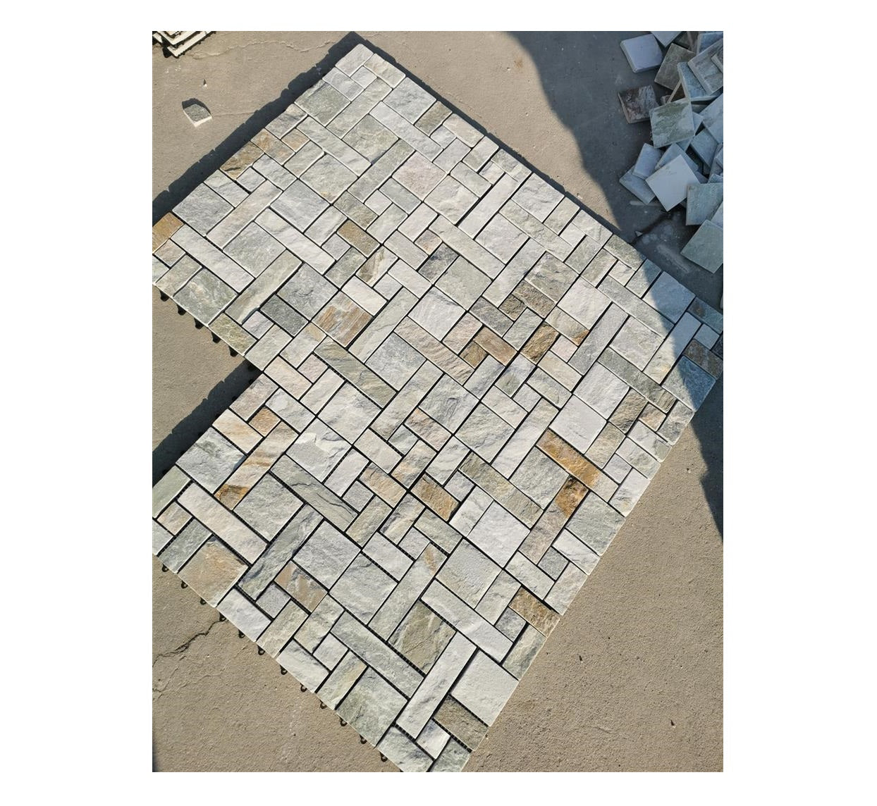 Wholesale Natural Quartz Stone Swimming Pool Tiles and Stones 