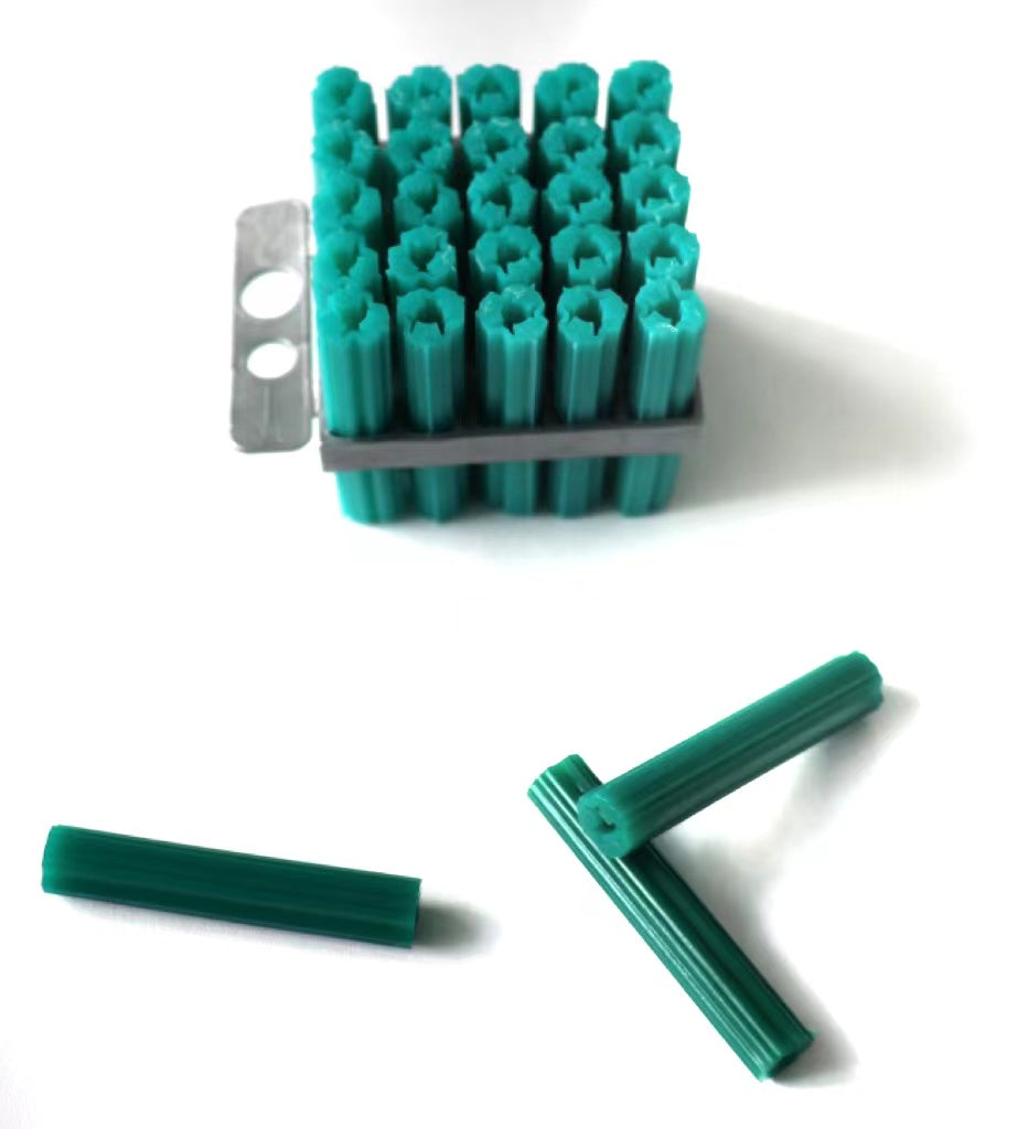 High quality plastic expansion bolt Full Size made of nylon PP PE 