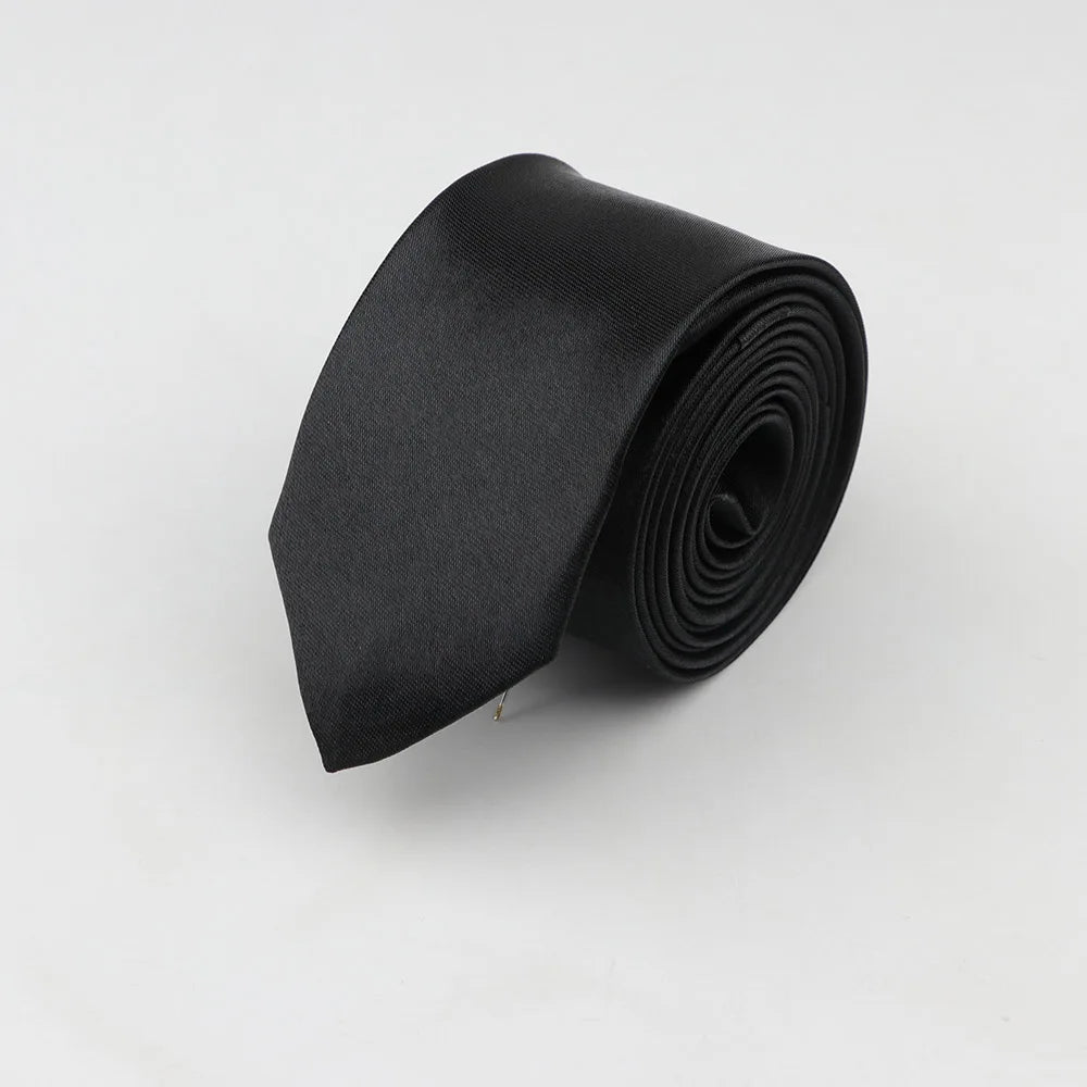 Cà vạt nam thời trang, màu sắc đa dạng, chất liệu polyester - Daisan Mart
