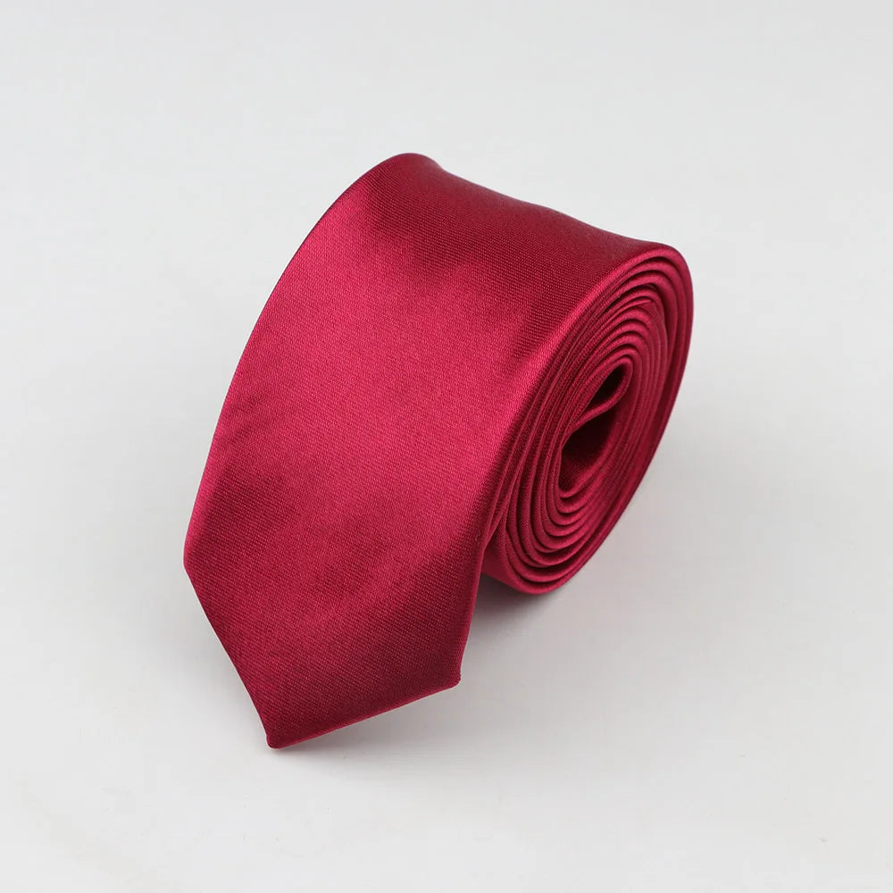 Cà vạt nam thời trang, màu sắc đa dạng, chất liệu polyester - Daisan Mart