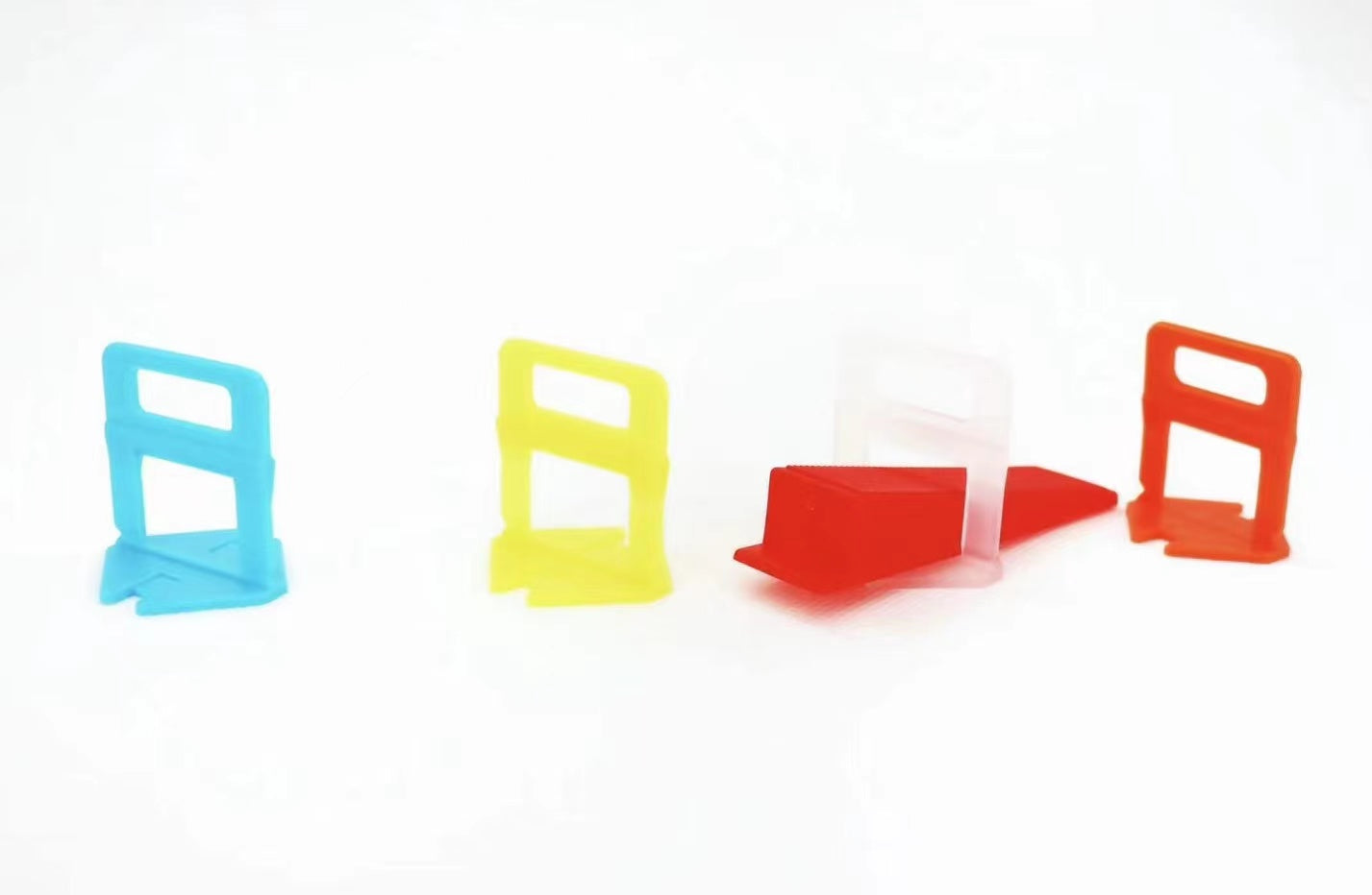 100 Pieces Professional Standard Plastic Tile Locks &amp; Tile Gaps