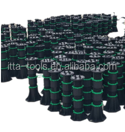 Height adjustable plastic screw holder 