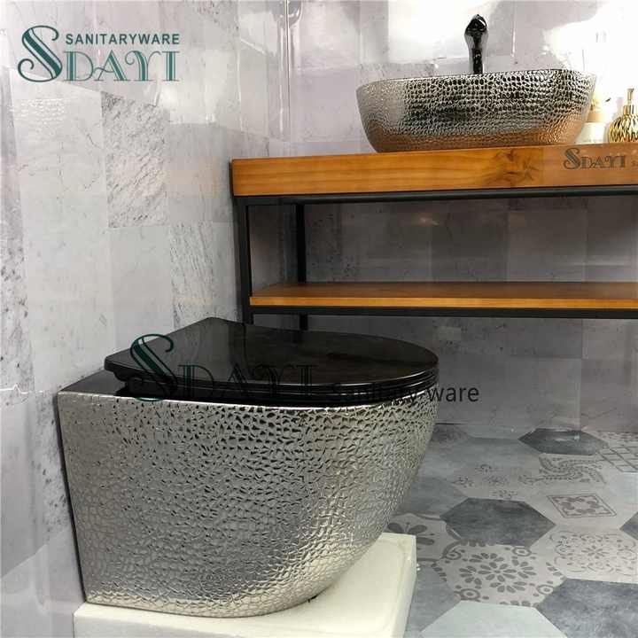 SDAYI wall-hung toilet with silver frameless ceramic recessed cistern with crocodile design 