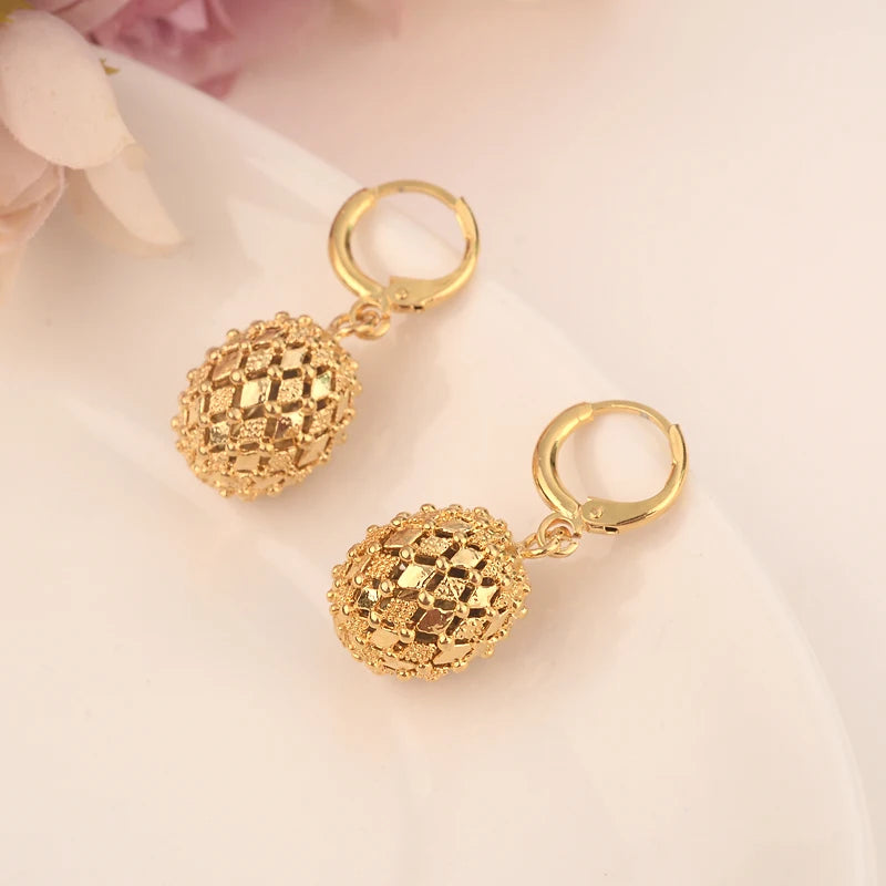 Beautiful Round Gold Jewelry Set for Women's Wedding Party