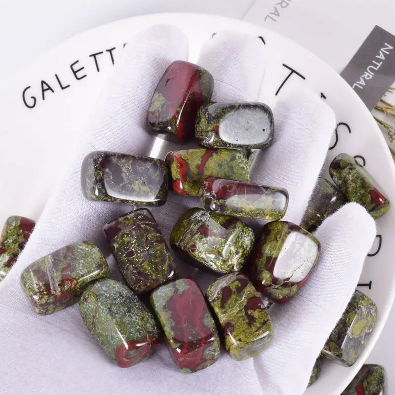 Natural Gemstone Chanting for Healing and Consumption