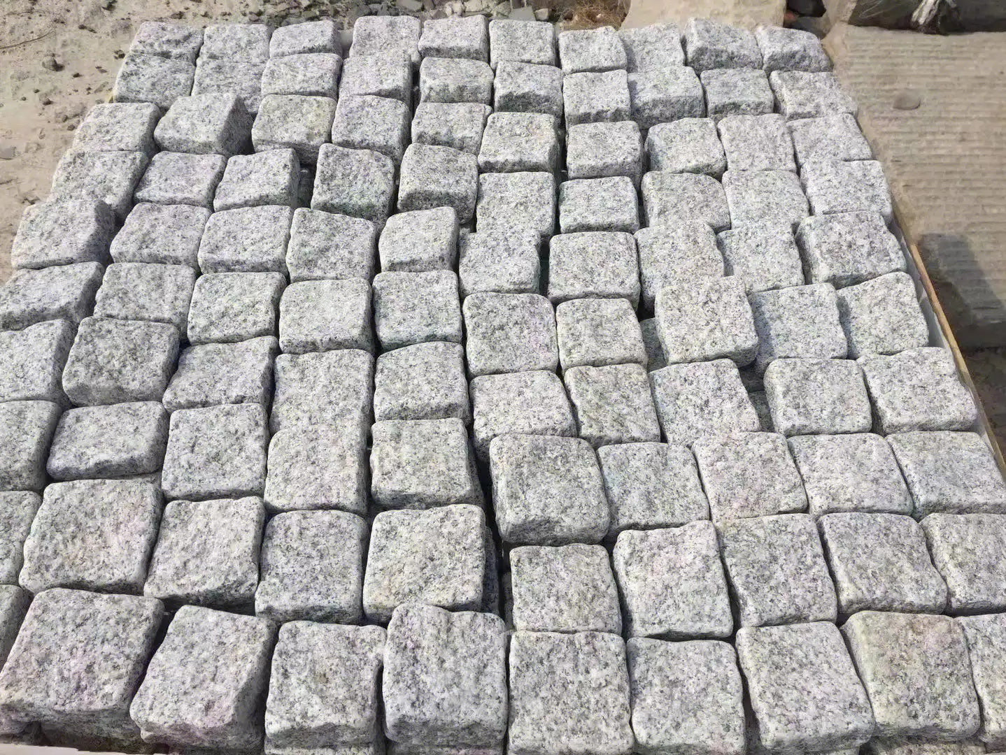 Comprehensive custom granite roll solutions for outdoor projects 