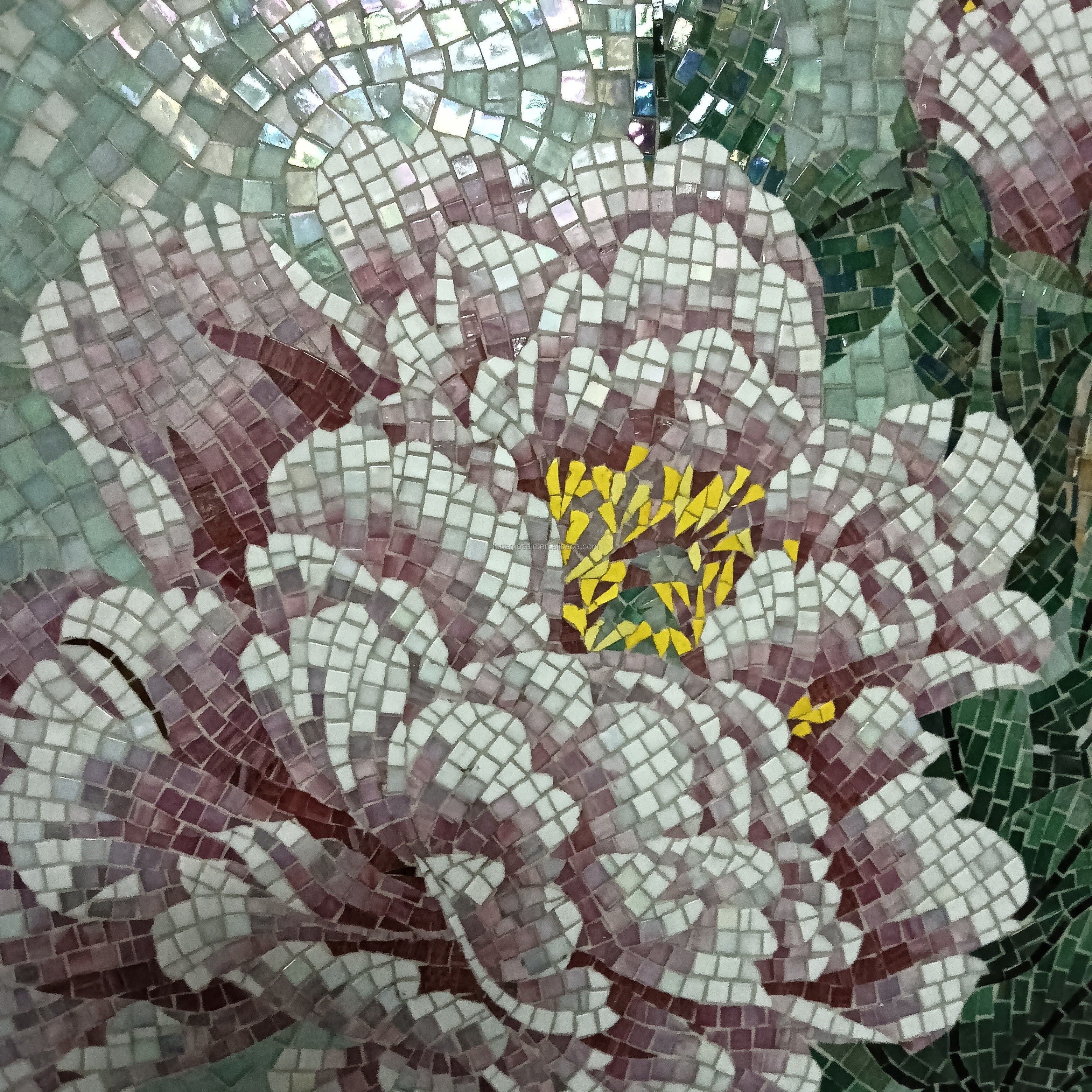Handmade glass mosaic flower table decoration 