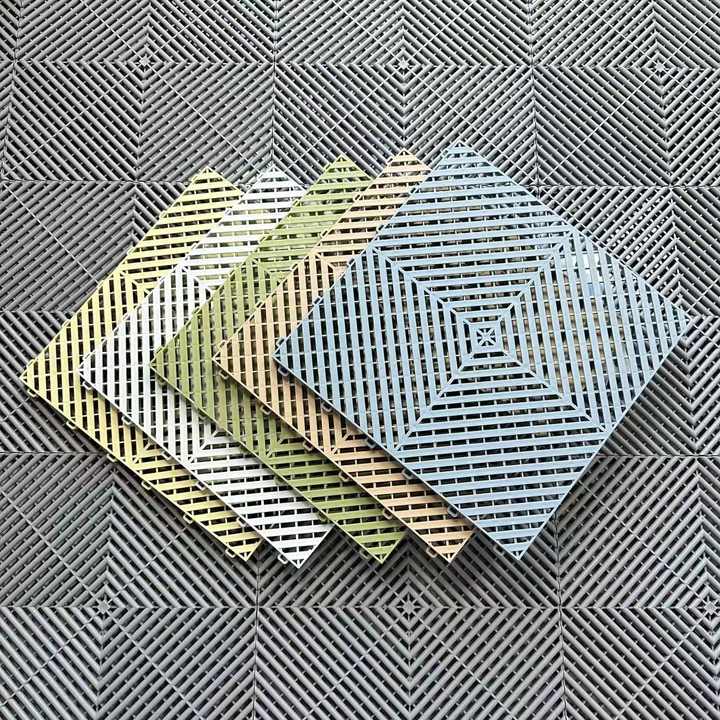 Modern Garage Floor Tiles Modular System Plastic Garage Floor Tiles Assembly Workshop PP Tiles for Parking Lot 