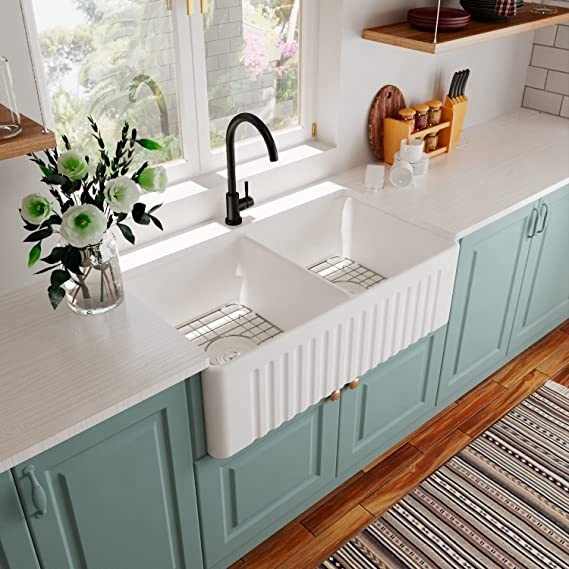 Farmhouse White Double Bowl Sink 33" LX 18" W with Porcelain Front 