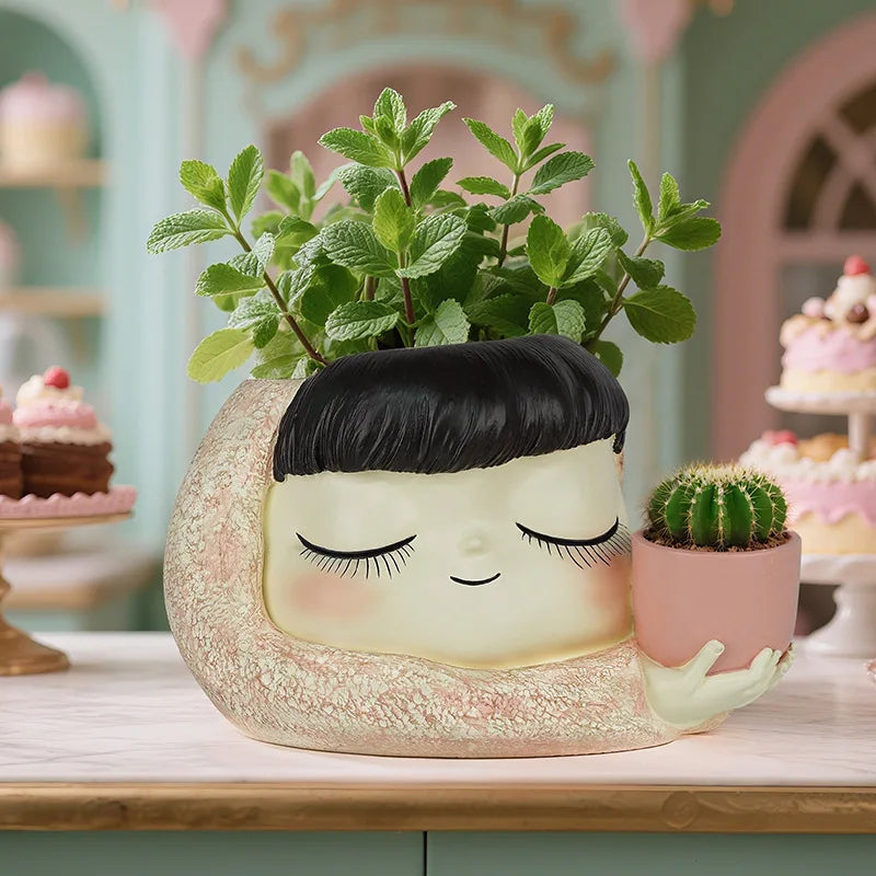 Chậu Hoa Nghệ Thuật Cô Gái Ngủ Bắc Âu Độc Đáo