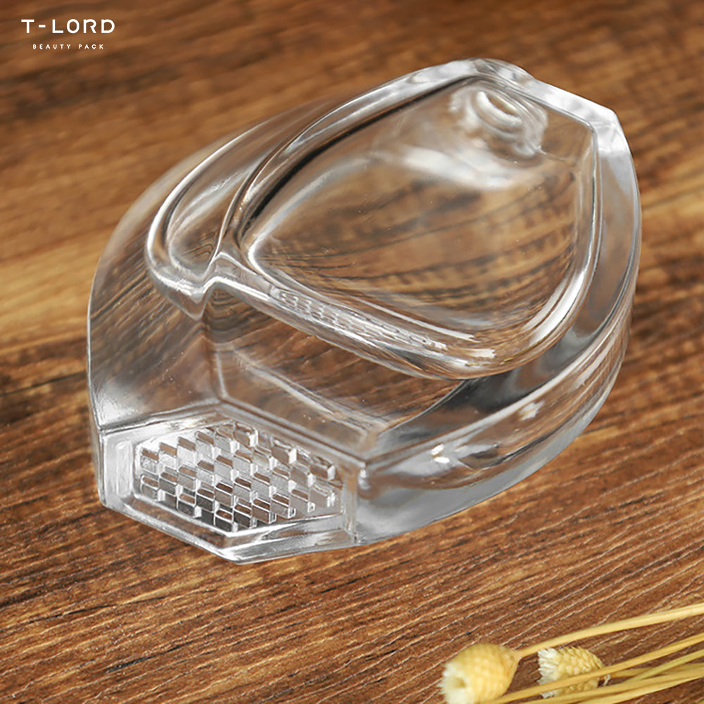 Luxury square flat glass serum perfume diffuser bottle 