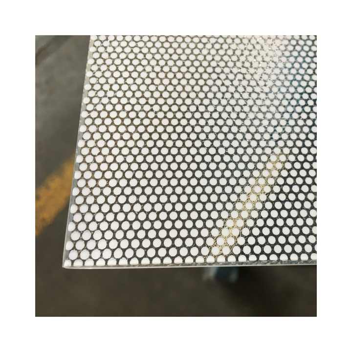Kính năng lượng mặt trời in lưới