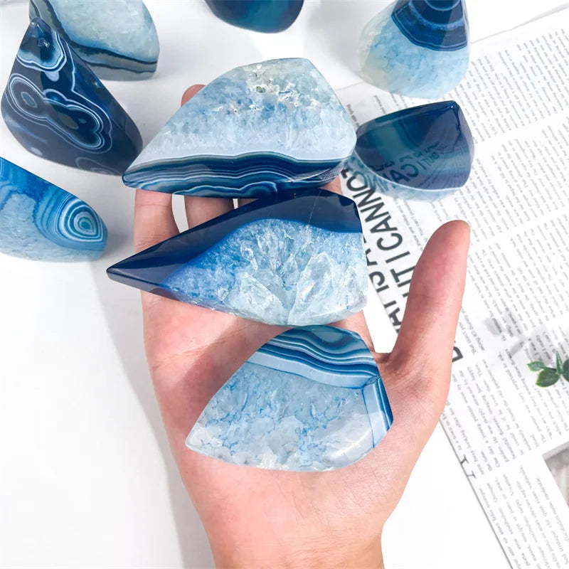 Wholesale Healing Crystal Crafts Blue Sardonyx Flame Blue Onyx Agate Ornament for Decoration