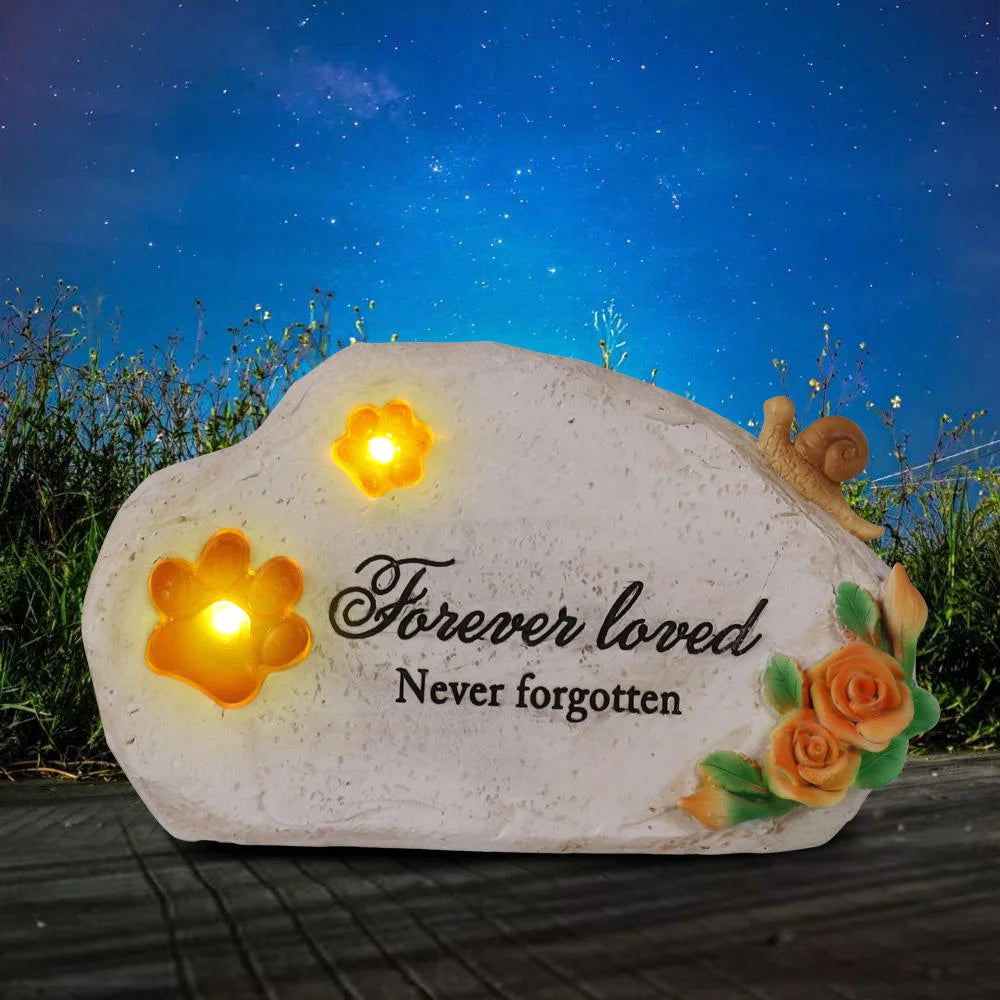 Anime-Themed Pet Memorial Resin Stone Decorative Garden Plaque with Painted Animal & Art Design Commemorative Display