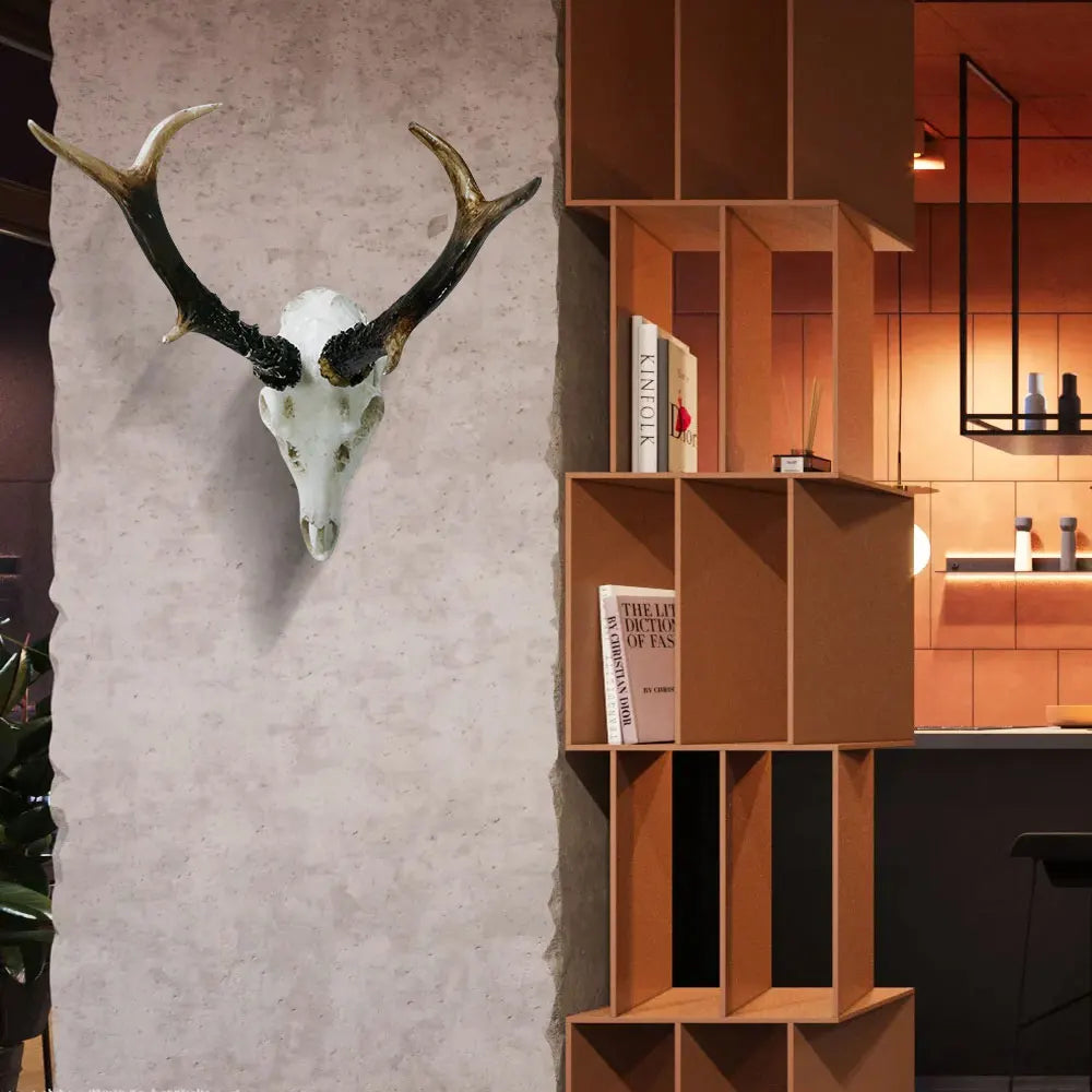 US Stock Resin Deer with Antlers Model Pattern Wall Decor Animal Skeleton Art for Home & Bar