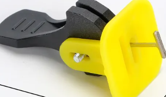 Modern PE plastic shims, quantity 50 pieces/bag, used for floor tile balancing system 