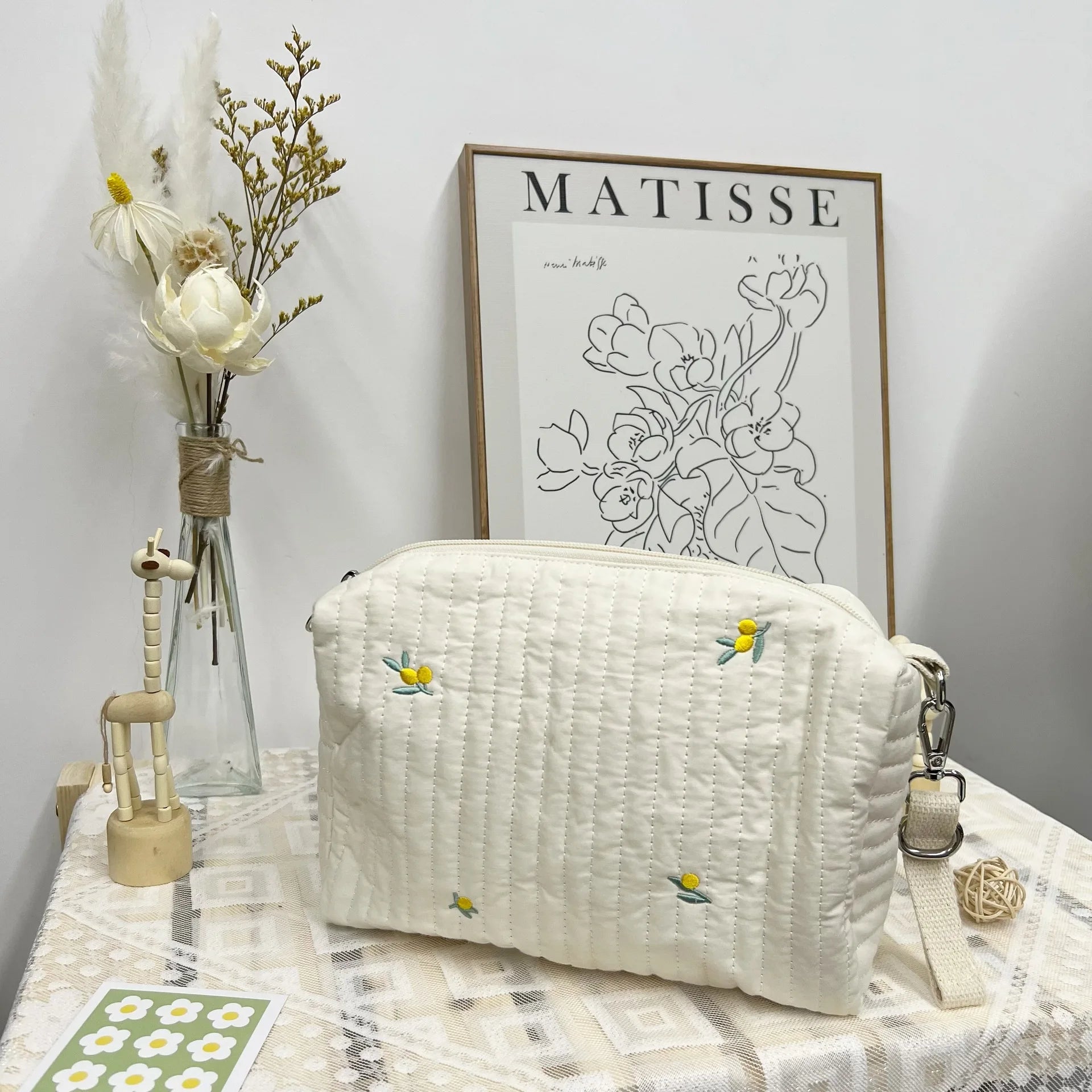 Túi Đa Năng Mẹ Bé: Tiện Ích Lưu Trữ & Giữ Nhiệt